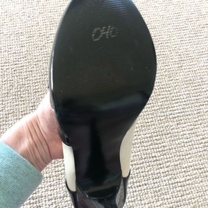 Guess heels